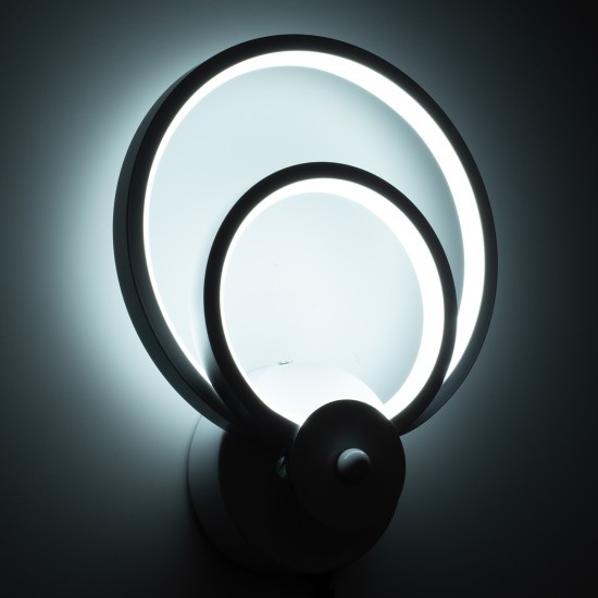 GLOBOSTAR® FREDDIE 61077 Μοντέρνο Φωτιστικό Τοίχου - Απλίκα LED 15W 1800lm 300° AC 220-240V IP20 Ρυθμιζόμενο Λευκό CCT με On/Off 2700K/4500K/6000K - Lumileds SMD Chip - Λευκό Ματ - Μ20 x Π7.5 x Υ25cm - 3 Χρόνια Εγγύηση