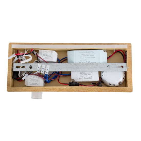 GLOBOSTAR® PALADIN 61359 Μοντέρνο Φωτιστικό Τοίχου - Απλίκα Ξενοδοχείου Reading Light με Φορτιστή USB 3A & Wireless 20W LED 6W 720lm 36° & 360° AC 220-240V IP20 Φυσικό Λευκό 4500K - Bridgelux COB Chip & TÜV SÜD Driver - Μπεζ & Λευκό - Μ30 