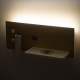 GLOBOSTAR® PALADIN 61360 Μοντέρνο Φωτιστικό Τοίχου - Απλίκα Ξενοδοχείου Reading Light με Φορτιστή USB 3A & Wireless 20W LED 6W 720lm 36° & 360° AC 220-240V IP20 Φυσικό Λευκό 4500K - Bridgelux COB Chip & TÜV SÜD Driver - Μπεζ & Λευκό - Μ30 